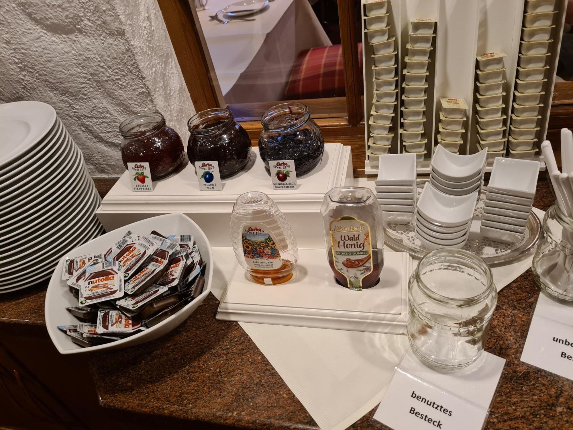 Hotel-Restaurant Kunz ピルマゼンス エクステリア 写真